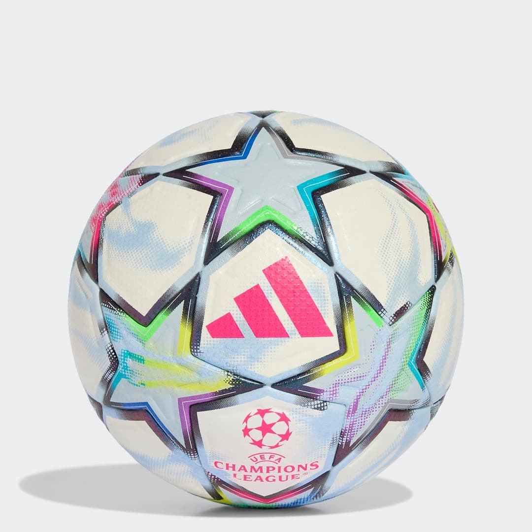 Мяч UCL Pro